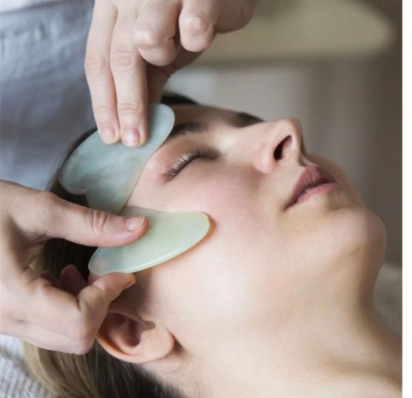 Flawless Jade Roller With Stone | Premium Jade Roller for Smooth For Skin - Image 4