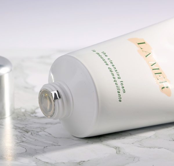 La Mer The Cleansing Foam – Luxurious Facial Cleanser with Miracle Broth - Purifying & Rebalancing Face Wash - Image 9