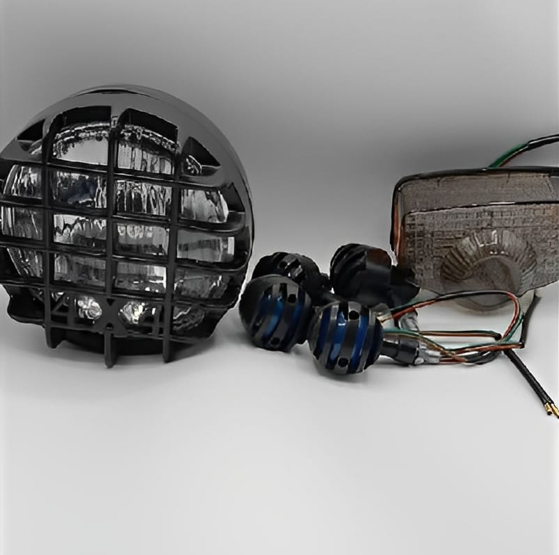 Pack of 3 Cafe Racer Style Bike Lighting Set | Headlight, Taillight & Indicators for Motorcycles - Image 3