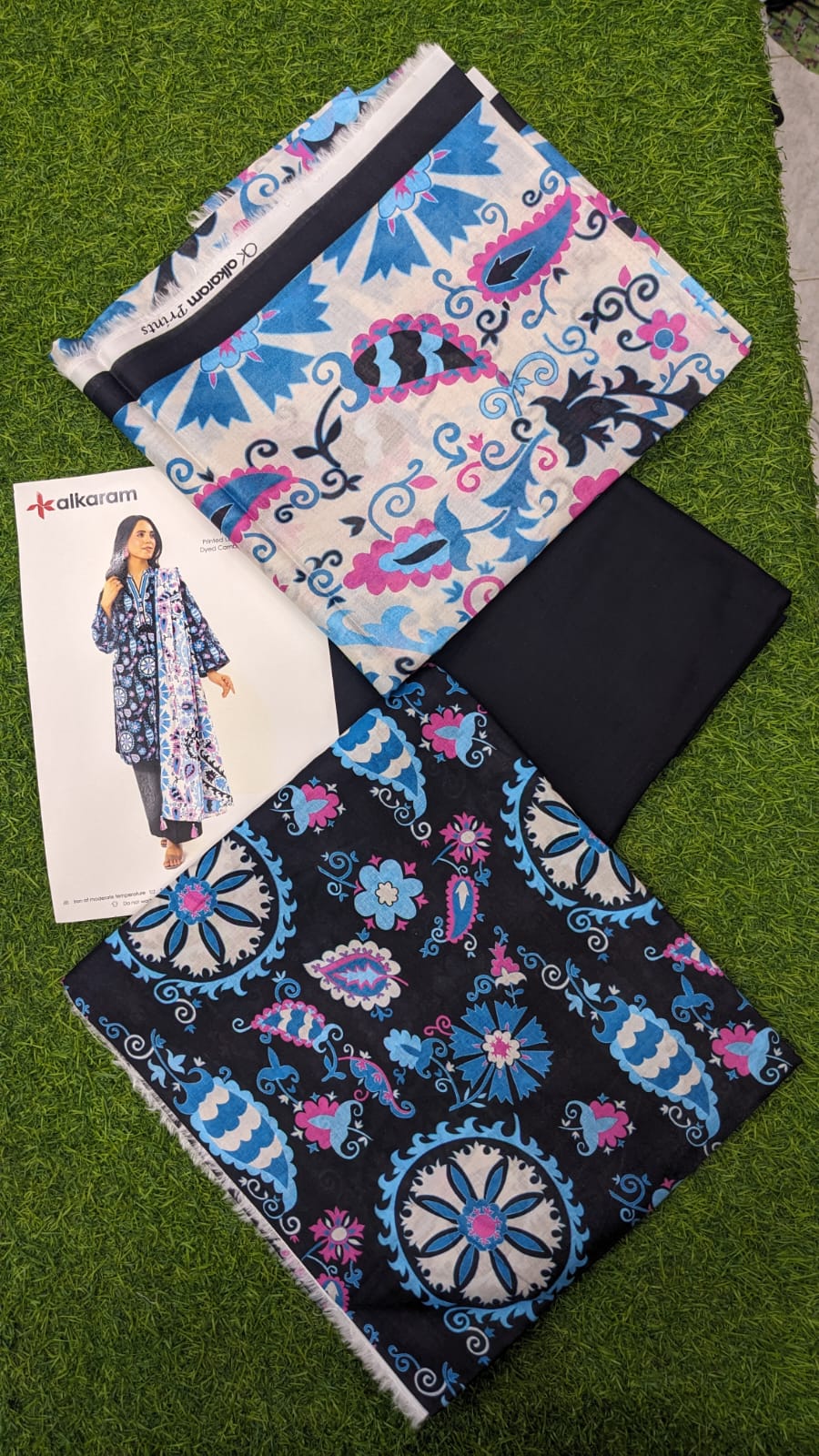 Alkaram Lawn Unstitched 3-Piece Suit – Summer Collection 2025 Vol. 1 | Premium Lawn Fabric for Women | Elegant Casual Wear - Image 2