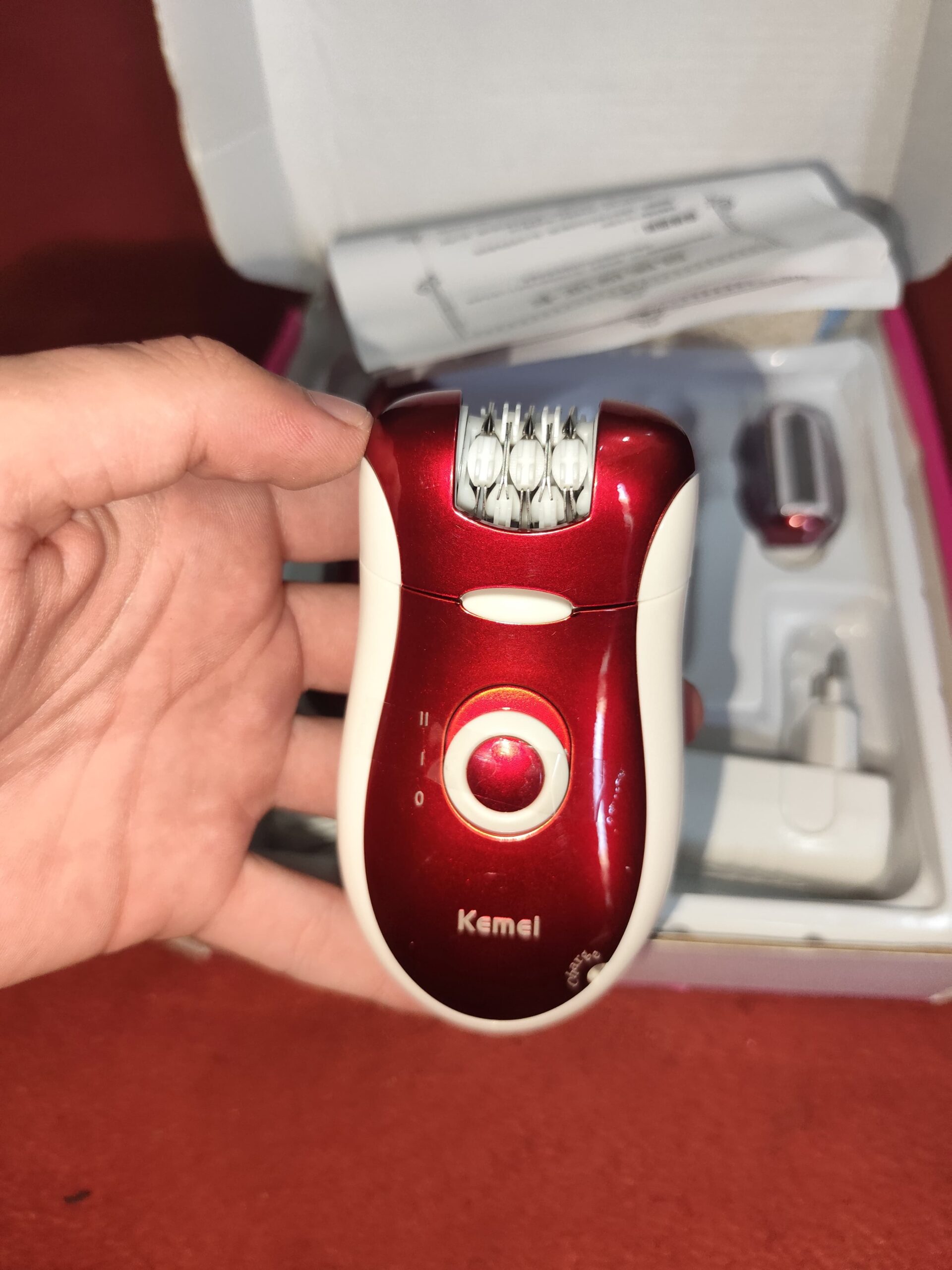Kemei KM-3068 3-in-1 Rechargeable Epilator for Women – Electric Hair Removal, Shaver & Trimmer Set with Multiple Heads | Smooth Skin Tool for Face & Body - Image 3