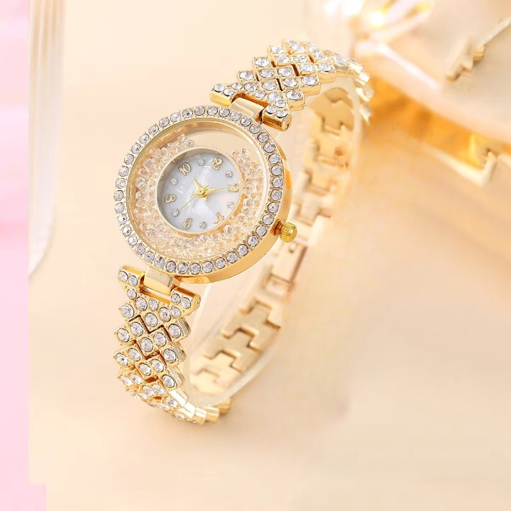 Luxury Diamond Women’s Fashion Watch – Elegant Quartz Wristwatch for Ladies | Stylish Leisure Design, Premium Look (Without Box) - Image 6