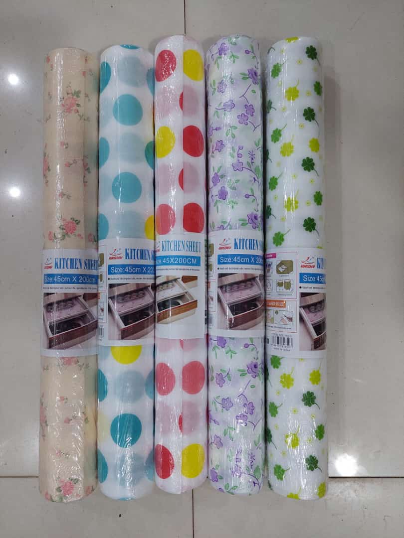 1 Roll Kitchen Polka Foamic Sheet – 45x200cm Waterproof Adhesive Liner | Oil-Proof, Easy to Clean (Random Color)