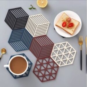 1PCS Multifunction Heat Resistant Silicone Mat – Non-Slip Drink Cup Coaster, Pot Holder & Table Placemat (Random Color)