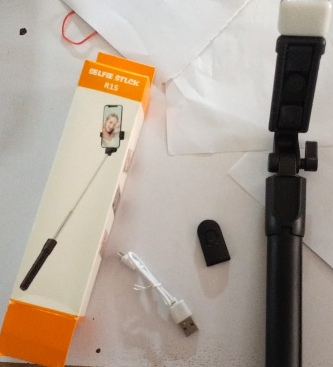 Selfie Stick with LED Light & Wireless Bluetooth Remote – Foldable Tripod Stand & Mobile Holder – Mini Portable Fill Light Selfie Stick for iPhone & Android - Image 2