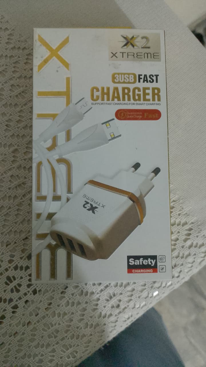 X2 Xtreme 3 Fast Wall Charger Adapter with Type-C Cable | 30W Quick Charge | for iPhone, Samsung, Pixel, iPad & More - Image 3