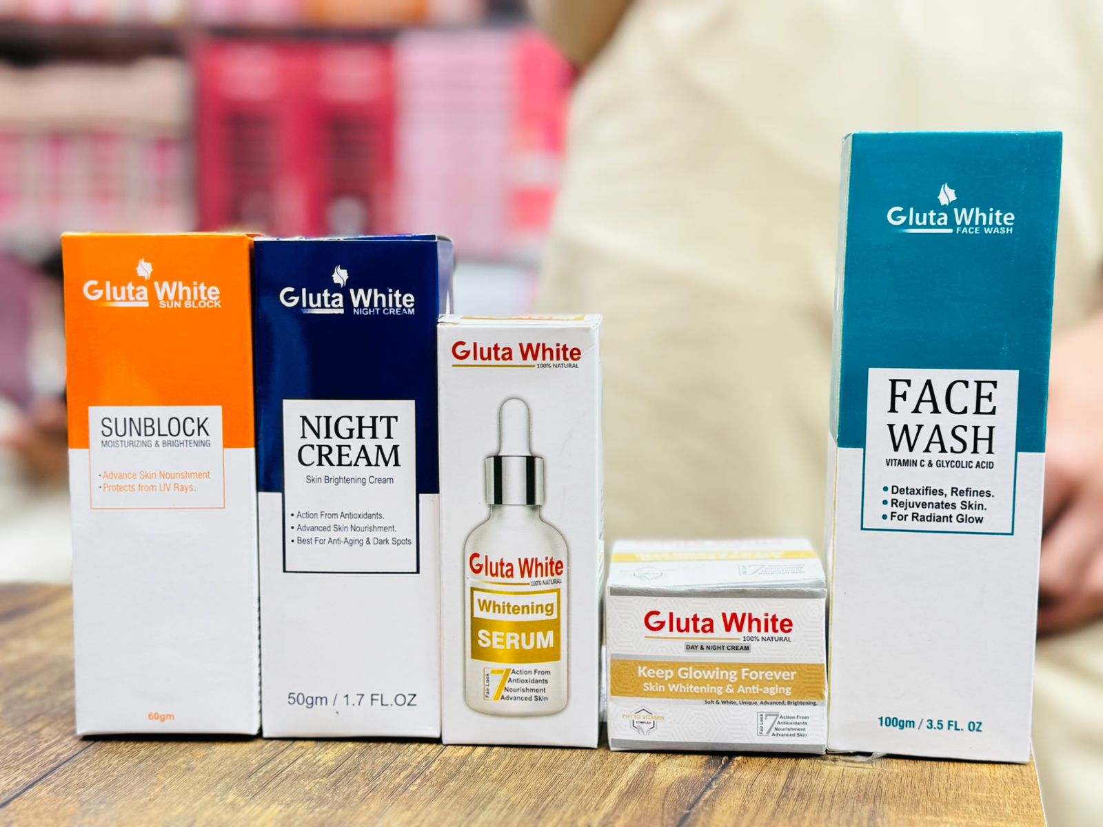 Gluta White 5-Piece Skin Care Set - Brightening Face Wash, Serum, Night Cream & Sunblock - Complete Beauty Kit for Radiant Skin - Image 2