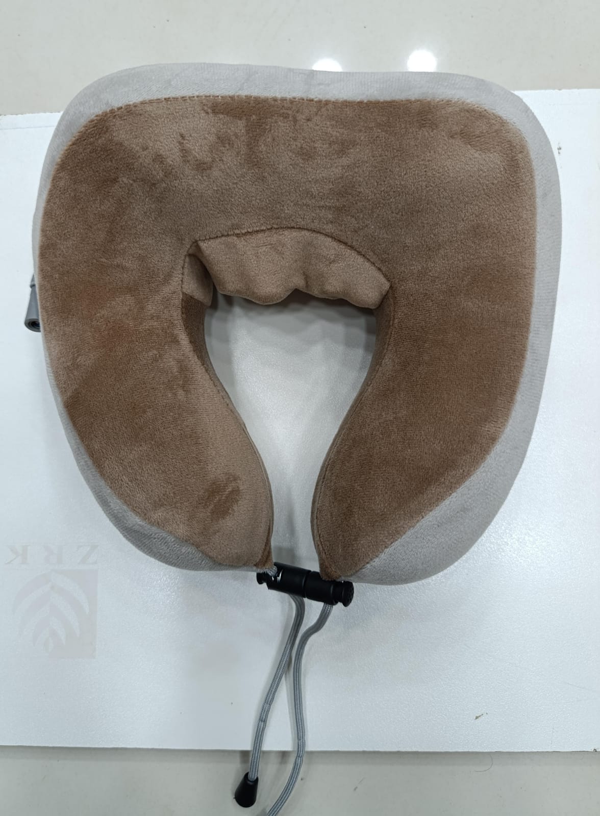 Rechargeable U-Shaped Neck Massager Pillow – Portable Shoulder & Cervical Relaxing Massage - Image 5