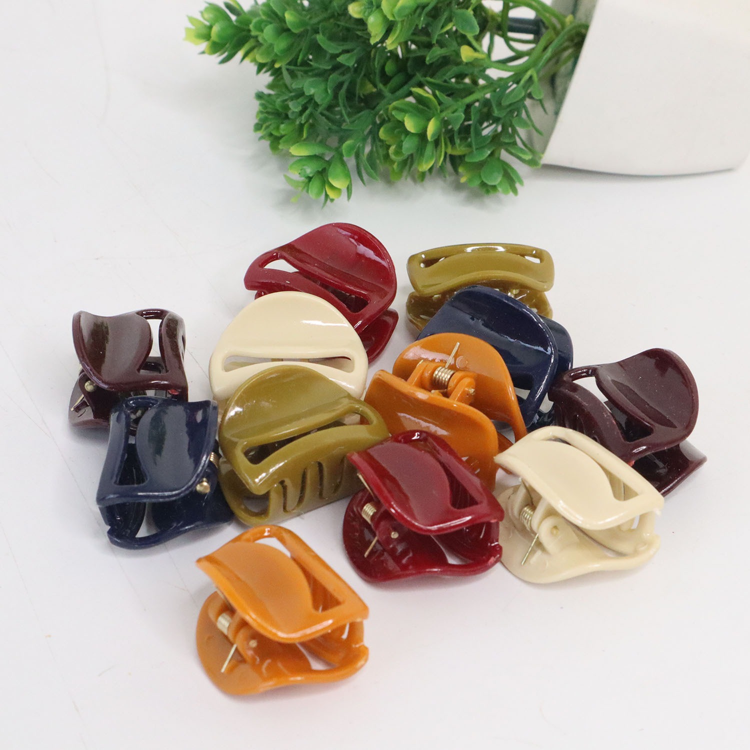 Pack of 12 Mini Hair Catcher Clips for Women & Girls – Small 1 Inch Multicolor Strong Grip Stylish Hair Claws (Random Colors) - Image 2