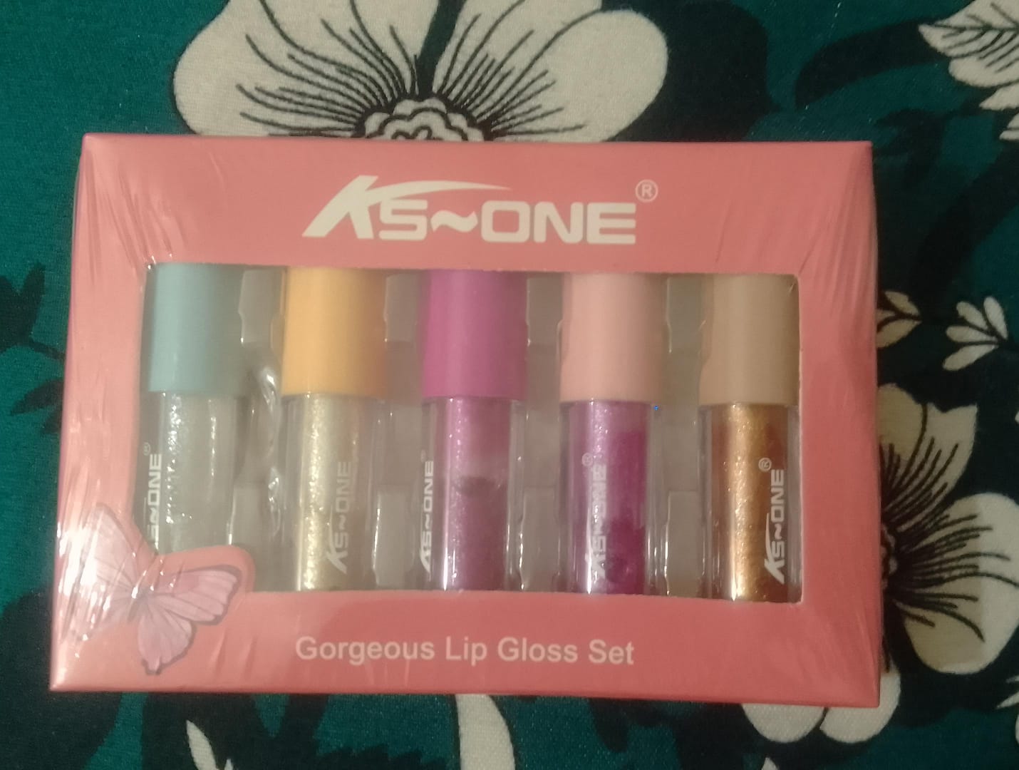 Multipurpose Glitter Makeup Lip Gloss, Eyeshadow & Eyeliner - Image 5
