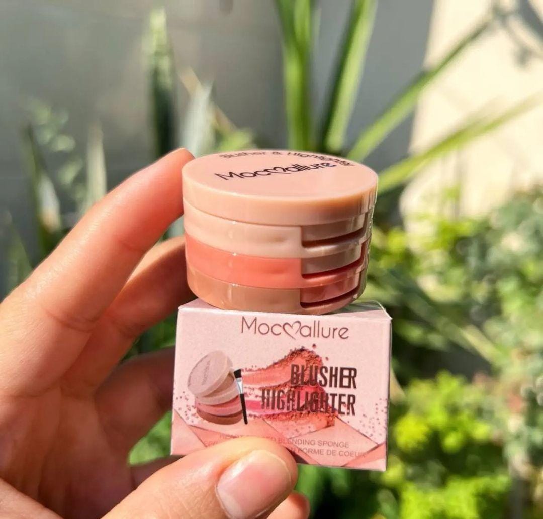 Mocallure 3 in 1 blusher highlighter kit Package Includes: 1 x Blusher Highlighter Kit Product Feature: Glowy, 2 in 1 (Random color - Image 2