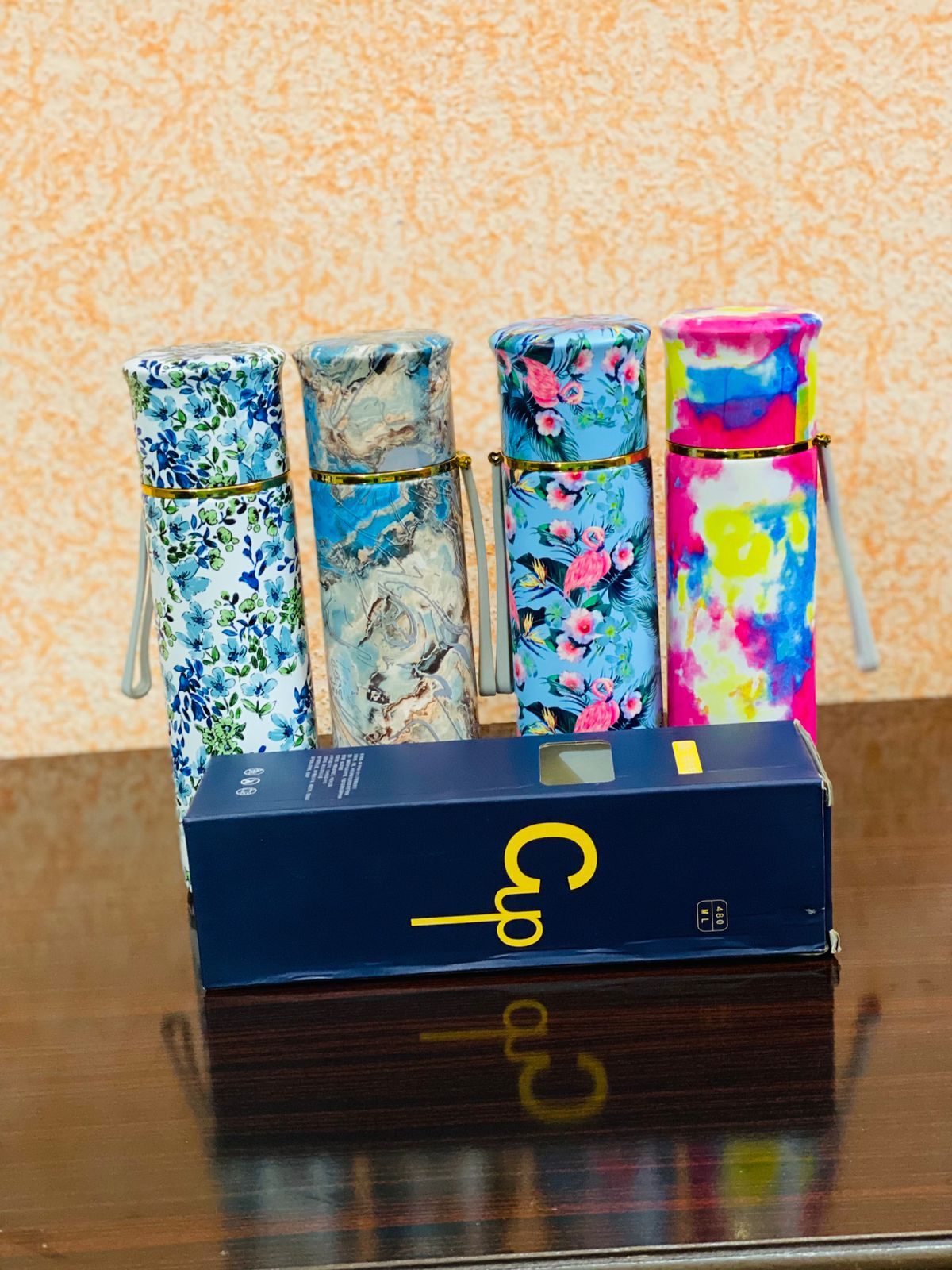 Stylish Printed Water Bottle 650ML – Leak Proof Stainless Steel Bottle with Trendy Design & Box | Premium Quality Random Color