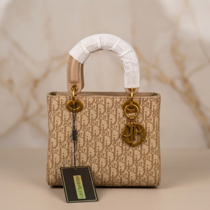 Hand Bag for Women Stylish Shoulder Bag – Elegant Ladies Purse for Daily Use (Beige) | Fashionable & Spacious Handbag - Image 4