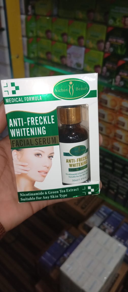 Anti-Freckle Whitening Facial Serum 30ml Brightening Formula for Clear, Even-Toned Skin - Image 4