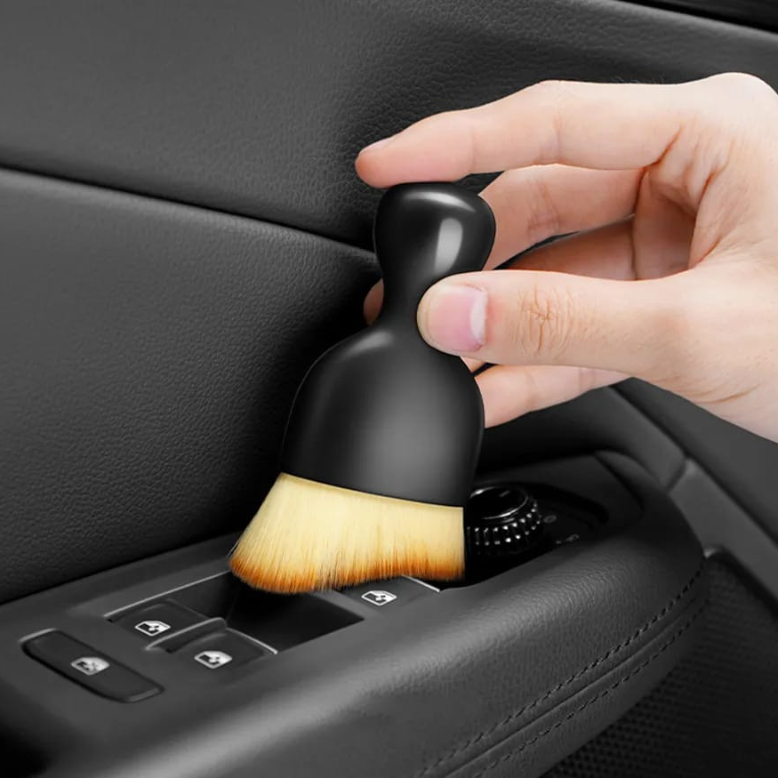 Car Interior Cleaning Brush Durable Quality Comfortable Grip Reliable Performance Effective Cleaning - Image 2