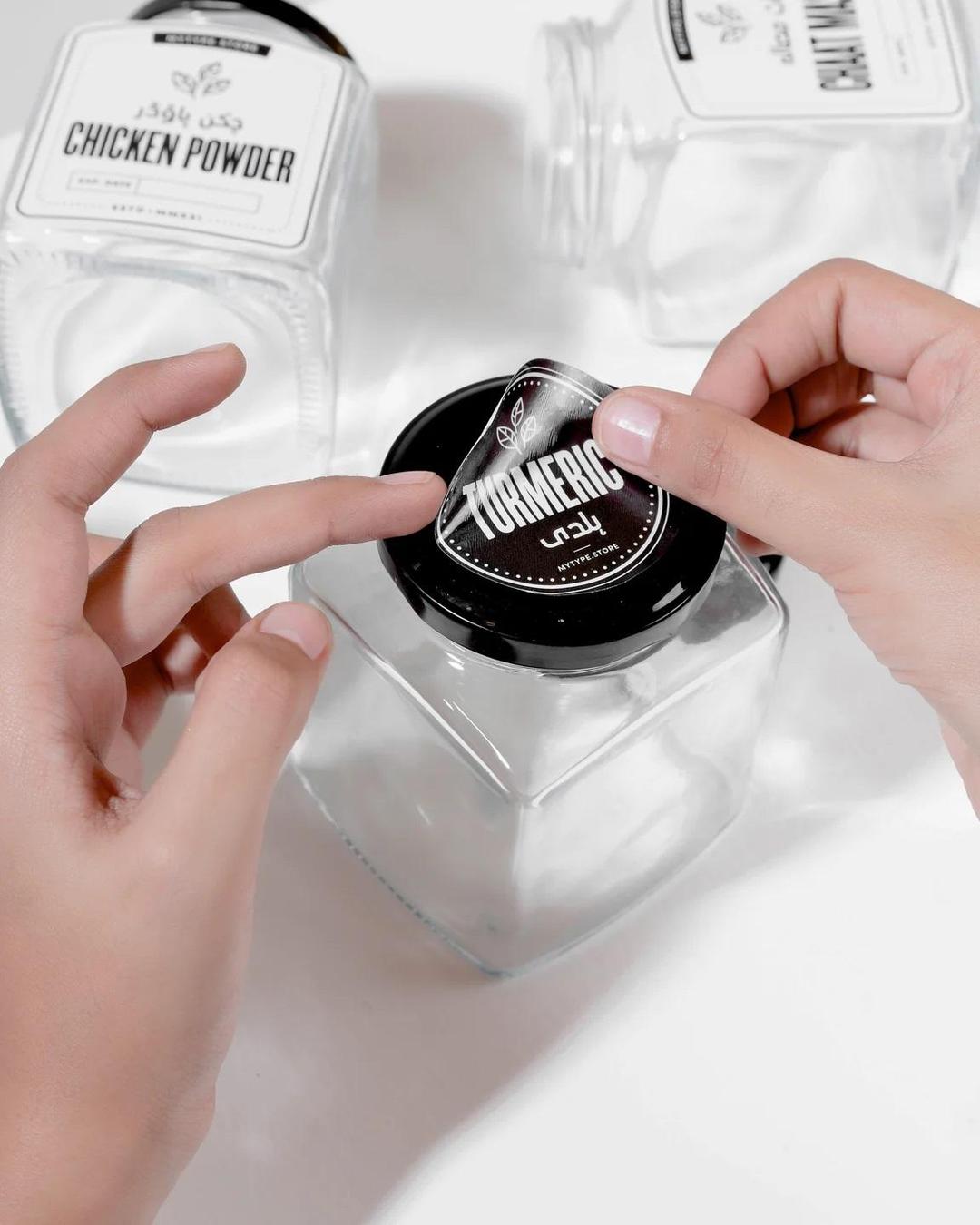 8 Pcs Glass Spice Jars Set 400ml with Black Lids – Kitchen Seasoning Storage Containers - Image 6