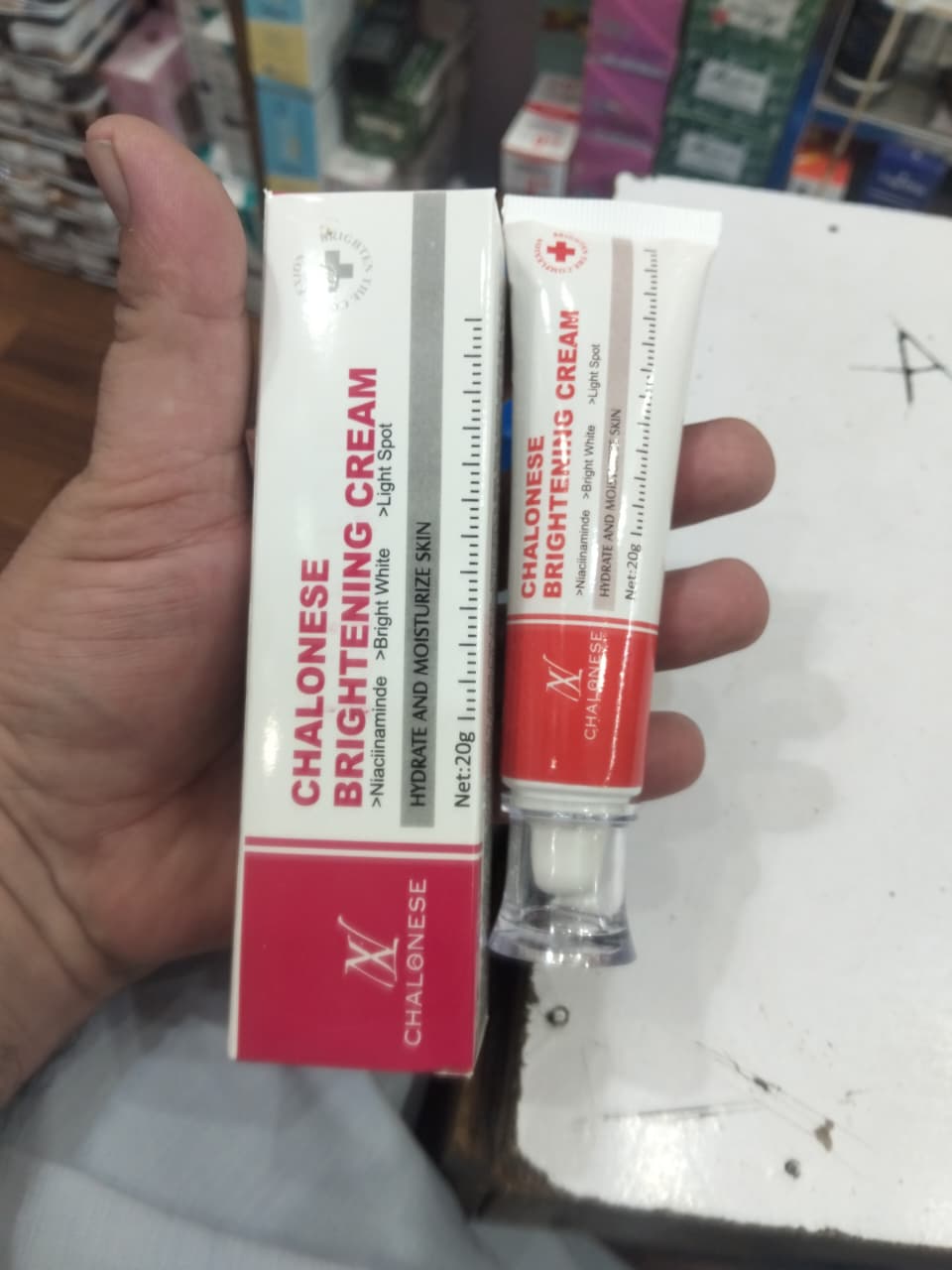 Chalonese Brightening Cream Skin Lightening & Glow Cream for Even Skin Tone (20g) - Image 4