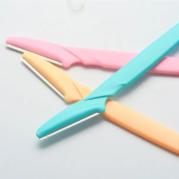 Pack of 3 Tinkle Eyebrow & Facial Hair Razor for Women - Image 2