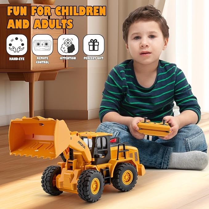 The Perseids Remote Control Bulldozer â 1/16 Scale 11 Channel Heavy RC Construction Toy with Lights & Sound, Yellow - Image 2