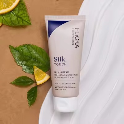 FLiCKA Silk Touch 3?in?1 Moisturizer & Primer | Hydrating, Lightweight, Long?Lasting | Pore Minimizer | - Image 2