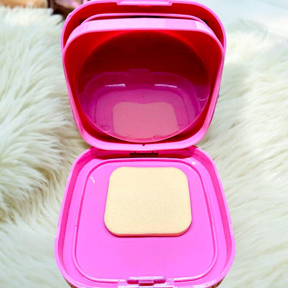 Kashees BB HD Matte And Poreless 2 In 1 Face Powder Flawless Lightweight And Long Lasting Compact For Smooth And Radiant Skin - Image 4