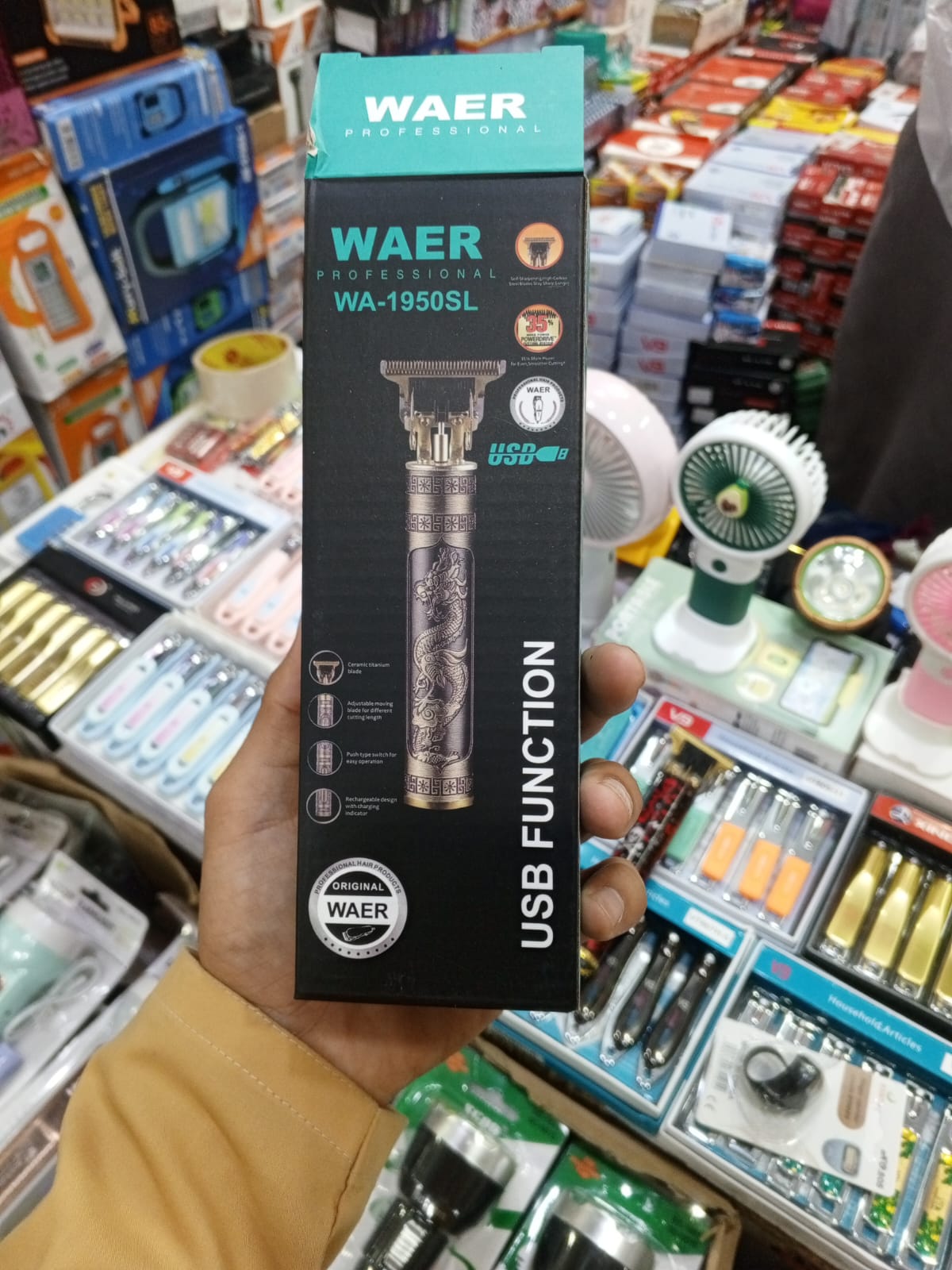 New Design Premium Hair Trimmer Rechargeable Metal Body For Men - Image 5