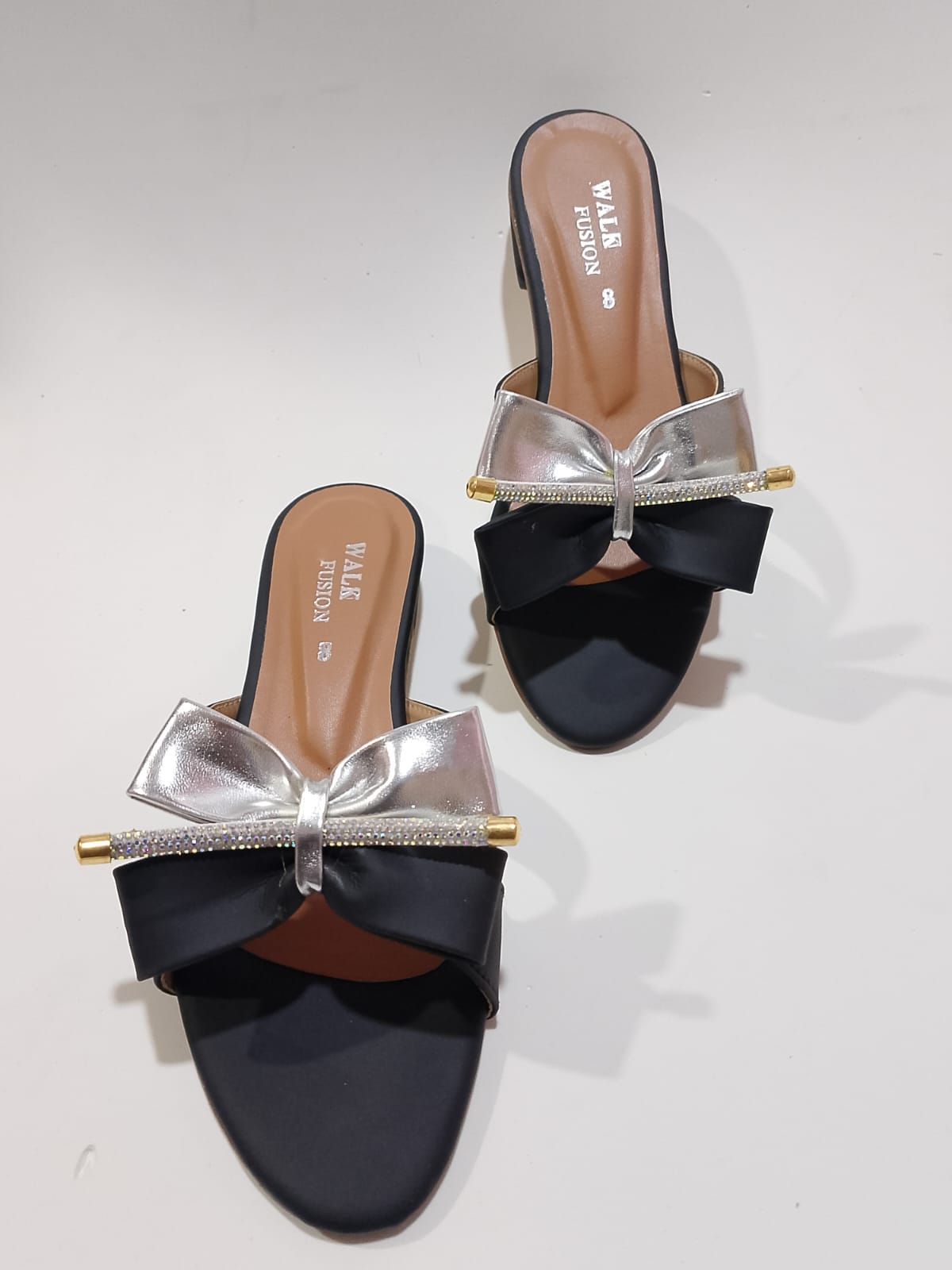 Walk Fusion Luxe Rhinestone-Accented Bow Slides Elegant Slip-On Flat Sandals