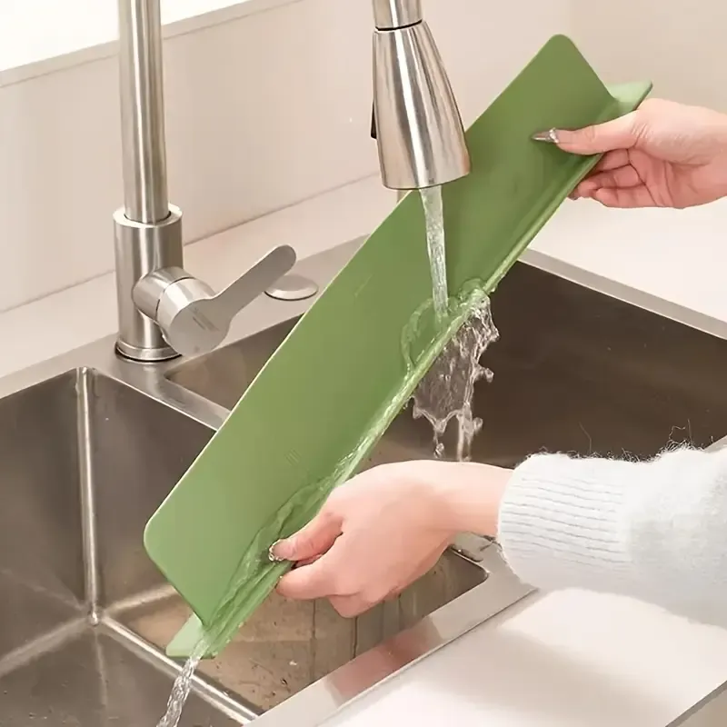 Silicone Sink Splash Guard For Kitchen And Bathroom Flexible Water Splash Stopper - 12 Inch (Random Color) - Image 2
