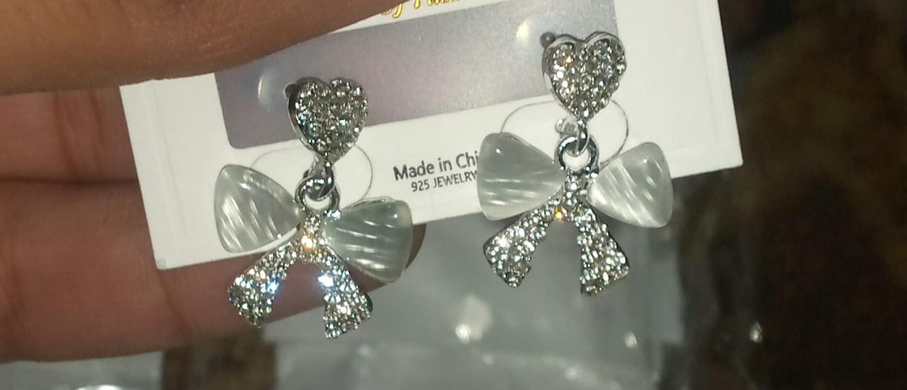 Heart Bow Zircon Korean Stud Earrings for Women Elegant Golden Alloy Earrings Without Box - Image 4