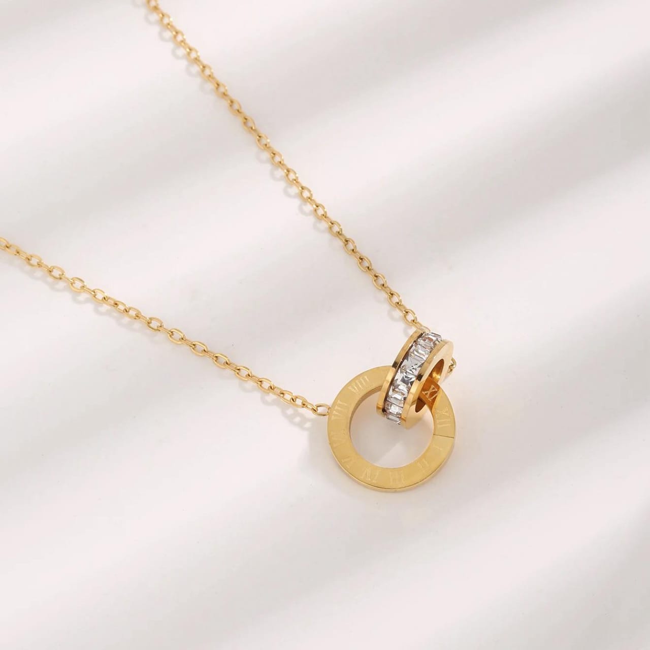 QCT-175 Roman Circle Stainless Steel Necklace Elegant Jewellery, Stylish Accessory for Women
