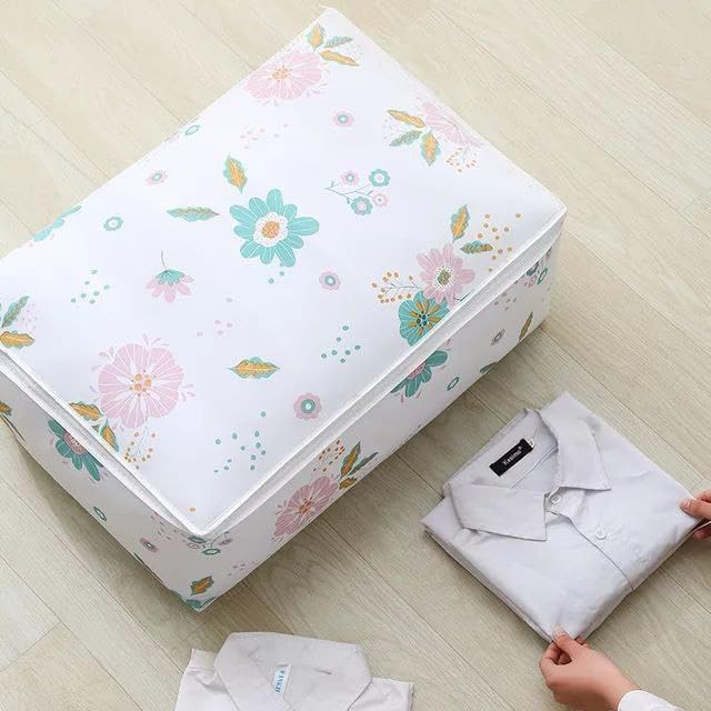 Quilt Storage Bag Waterproof Closet Organizers Zipper Folding Organizer Durable Clothing Packaging Plastic Bags for Storing Coats, Jackets Home Use Pillows, Blankets (Random Design) - Image 3
