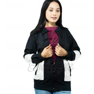 Winter Collection Womens Black & White Printed Jacket | Stylish & Warm Outerwear | Trendy Winter Fashion for Ladies