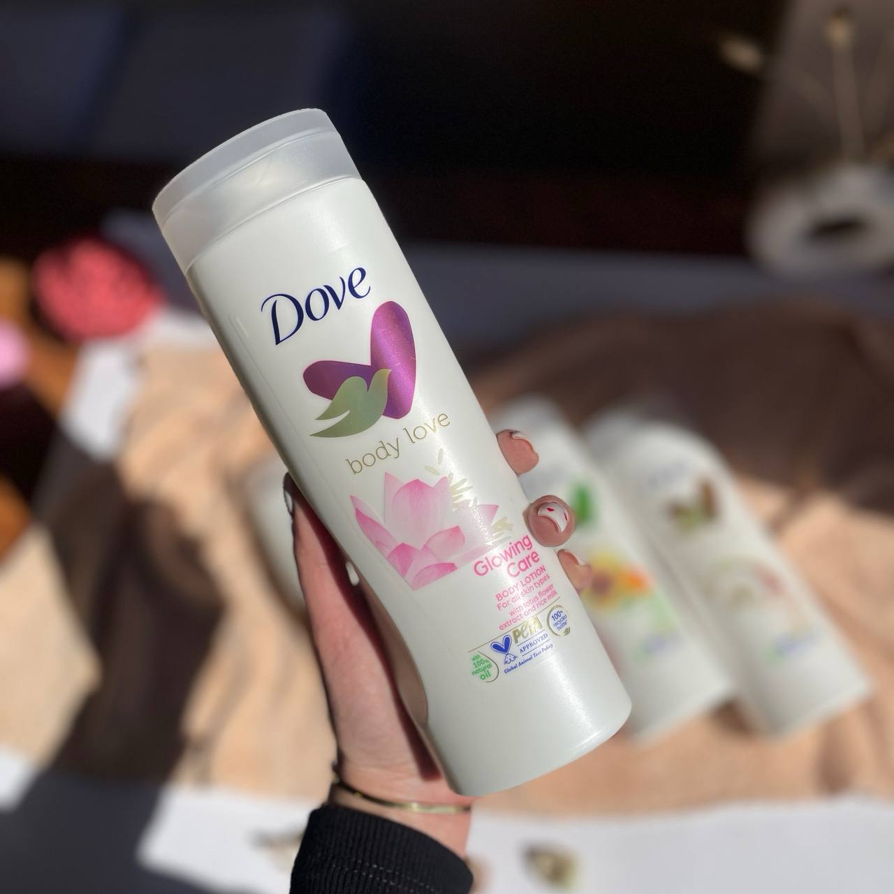 Dove Glowing Care Body Lotion 250ml | Deep Nourishing And Hydrating Liquid Lotion For Smooth, Radiant, And Soft Skin - Image 4