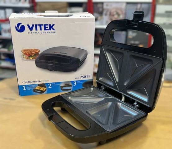 Vitek VT?7147 Sandwich Maker | 750W | Non-Stick Plates | 4 Triangular Toasts | Compact & Safe Design - Image 5