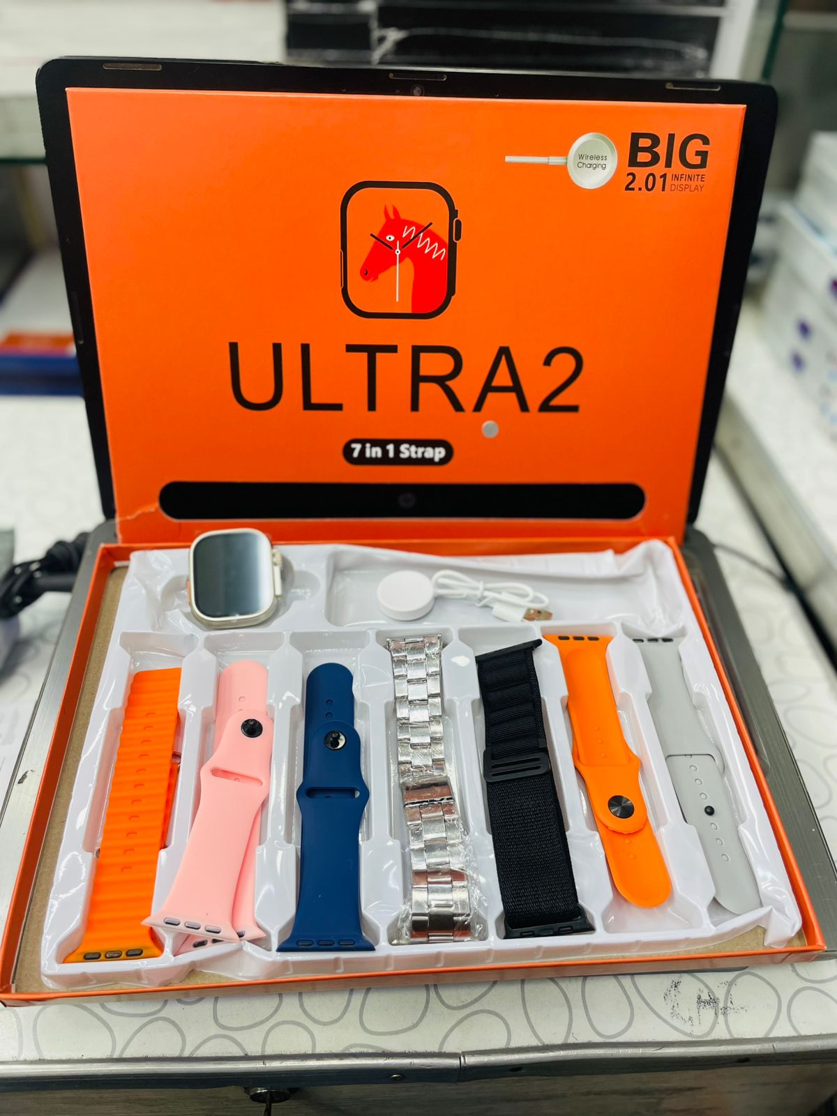 Ultra 2 Smart Watch Big 2.01 Infinite Display 7 in 1 Strap Set with Wireless Charging - Image 4