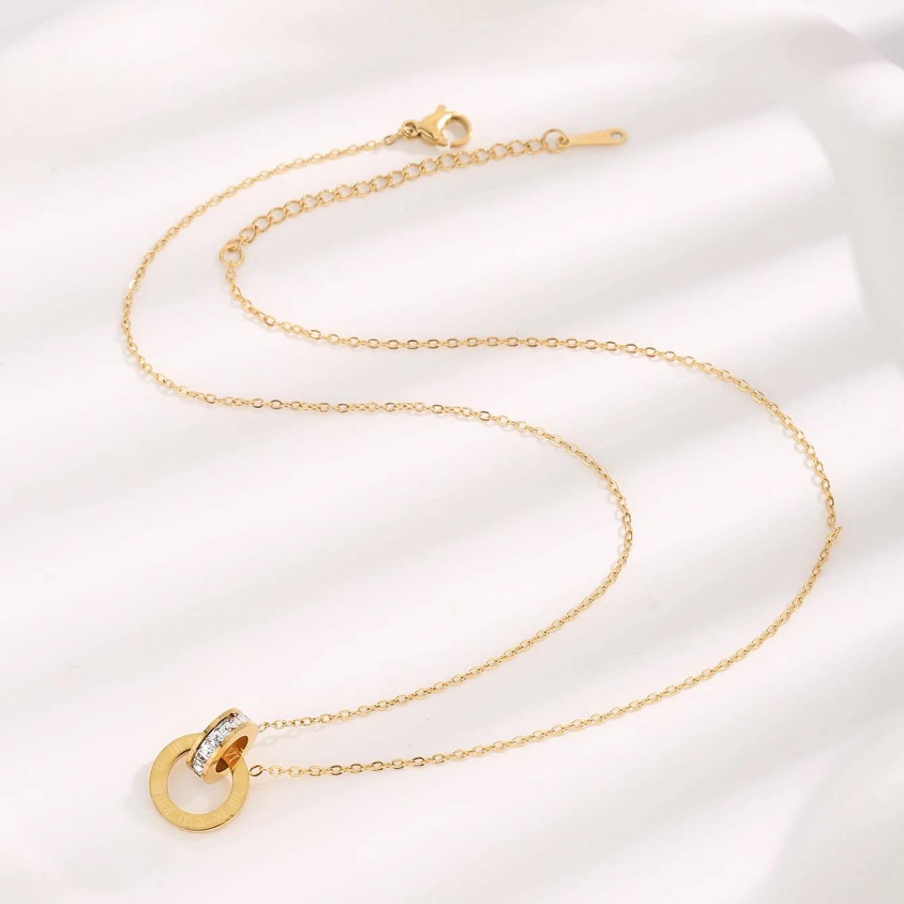 QCT-175 Roman Circle Stainless Steel Necklace Elegant Jewellery, Stylish Accessory for Women - Image 2