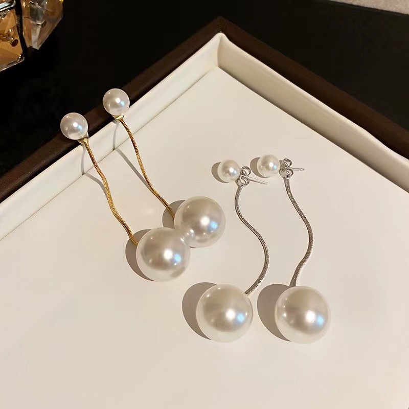 AWJ-157 Elegant Pearl Hanging Korean Earrings Stylish, Lightweight & Trendy Fashion Jewelry for Women - Image 2