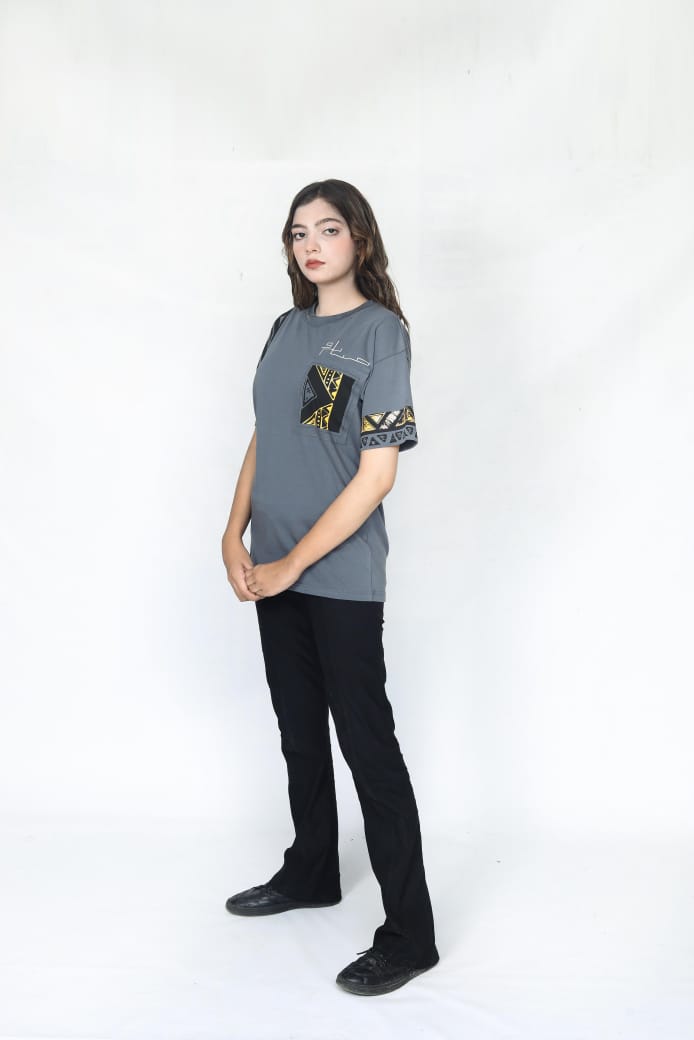 Creative professional with a focus on contemporary streetwear aesthetics and visual storytelling. Passionate about bold design and style. - Image 2