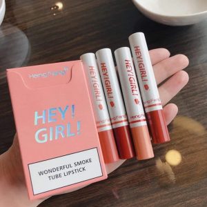 4-in-1 Trending Lipstick Set Â– Cigarette-Shaped Matte Lipsticks, Long-Lasting, Easy to Apply, Non-Sticky & Fade-Resistant Lip Gloss for Makeup Lovers