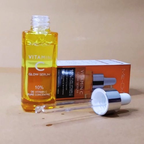 ME-ON Vitamin C Face Serum Brightening, Anti-Ageing & Hydrating Glow Booster (30ml) - Image 4