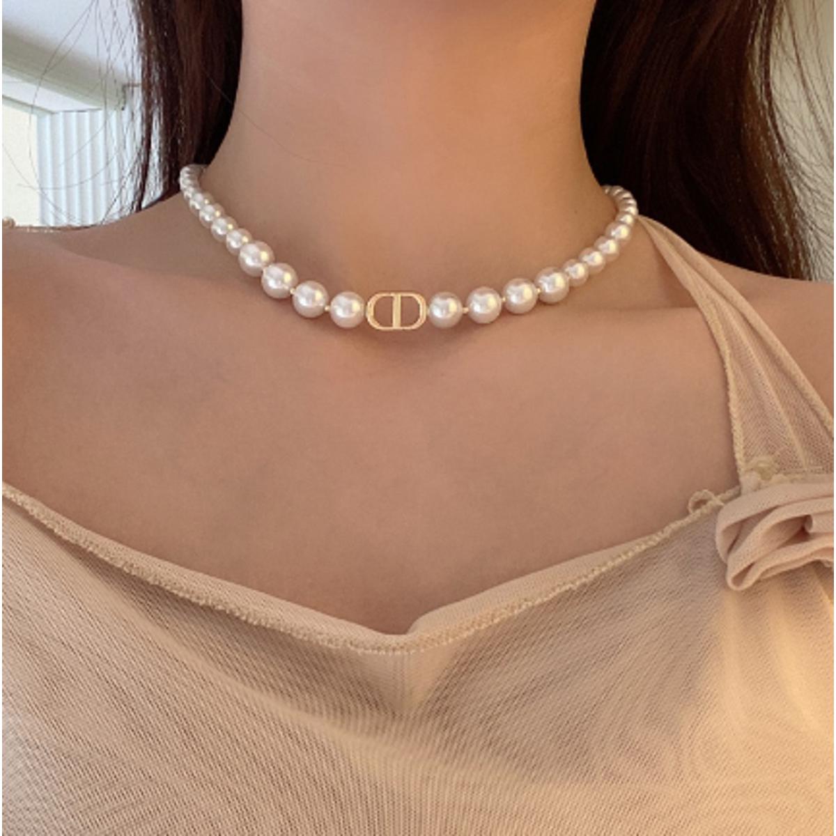 Beautiful Pearl Charm Korean Elegant Necklace For Girls - Image 3