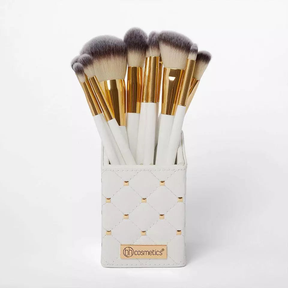 Cosmetics Elegance Brush Set- Studded Elegance White - Image 4