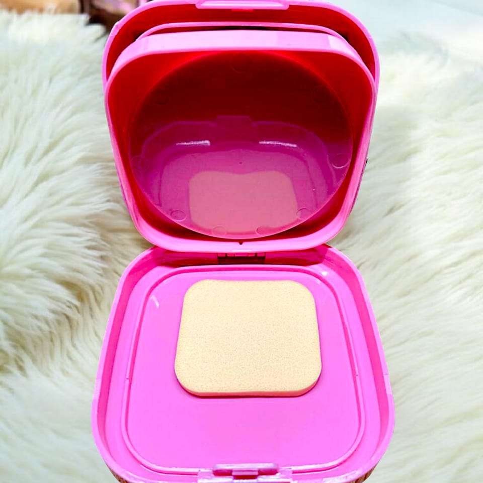 Kashees BB HD Matte And Poreless 2 In 1 Face Powder Flawless Lightweight And Long Lasting Compact For Smooth And Radiant Skin - Image 4