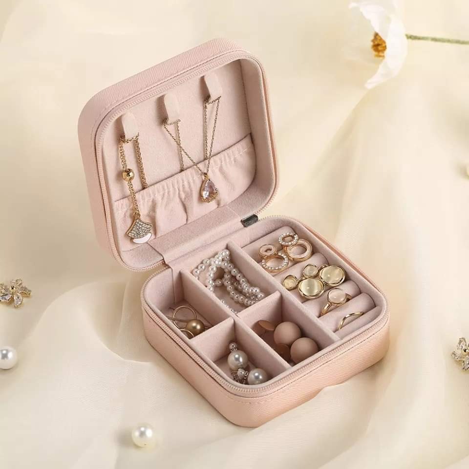 Portable Jewelry Storage Box | Leather Organizer | Travel Case - Image 3