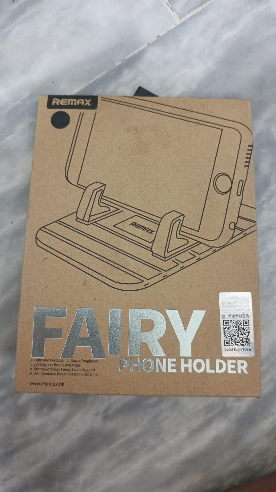 REMAX Fairy Universal Silicone Anti Slip Mat Mobile Phone Holder (black) - Image 3