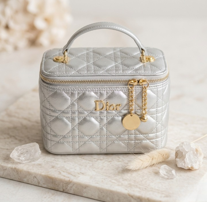 Imported Synthetic Leather Beauty Bag Stylish Cosmetic Organizer for Travel & Daily Use | Without Box - Image 4