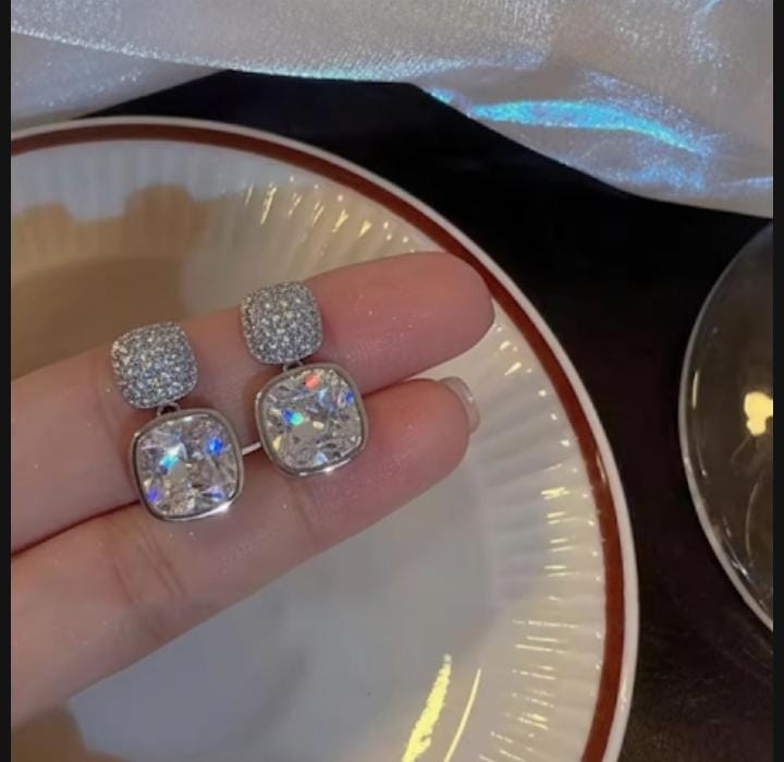 ZJE-163 Korean Zircon Crystal Earrings Elegant Design, Stylish Fashion Jewellery for Women - Image 3