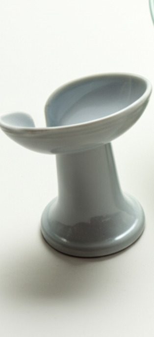 Ceramic Soap Holder with Drain Elevated Design Bathroom Sink Dish for Bar Soaps