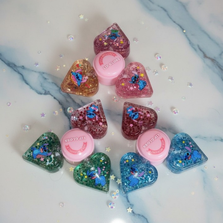3 in 1 Spinner Lip Oil Hydrating & Nourishing Lip Care, Lightweight Liquid Formula in Shades of Pink, Smooth & Glossy Finish, Long-Lasting Moisture - Image 5