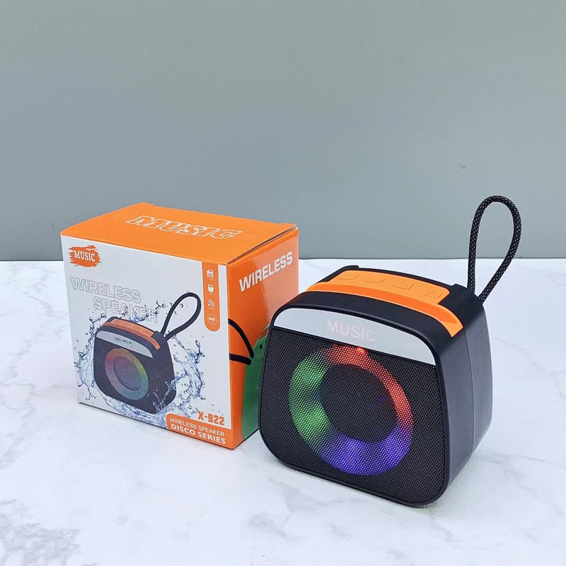 Portable Rechargeable Mini Blutooth Speaker Small LED Lights Portable Wireless Bluetooth Speaker for Outdoor Camping (Random Color) - Image 4